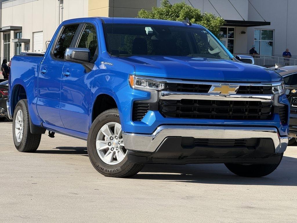 Chevrolet Silverado 1500 LT Crew Cab 2WD 2025