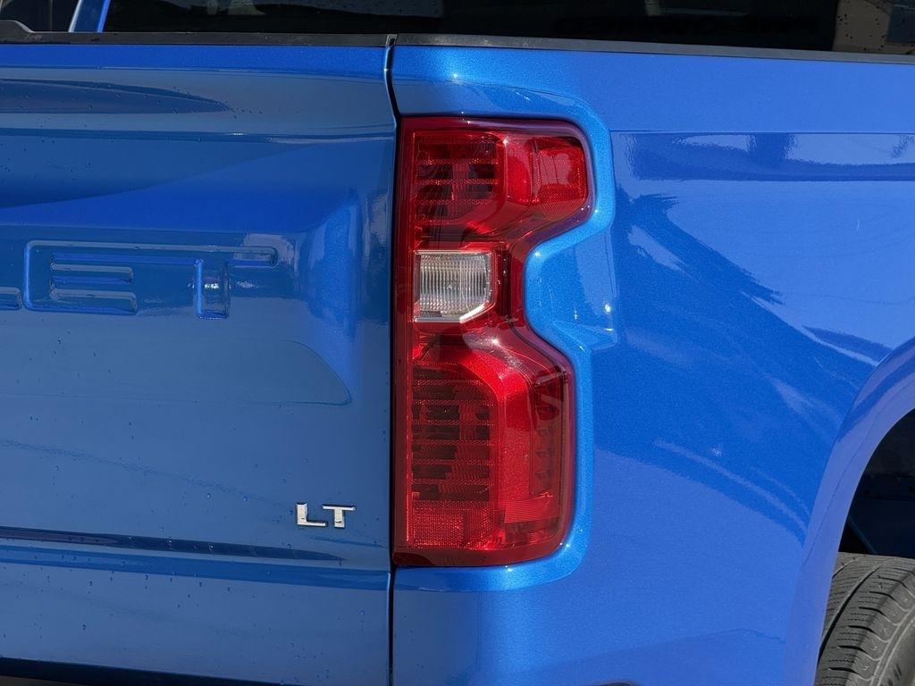 Chevrolet Silverado 1500 LT Crew Cab 2WD 2025