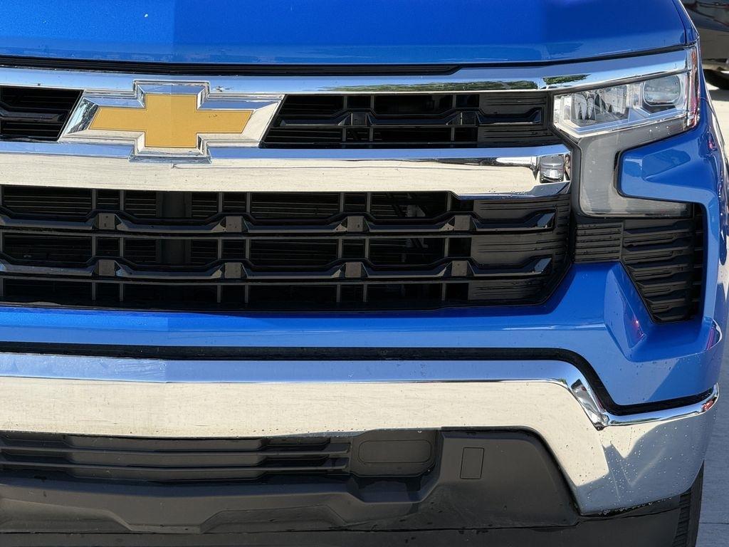 Chevrolet Silverado 1500 LT Crew Cab 2WD 2025