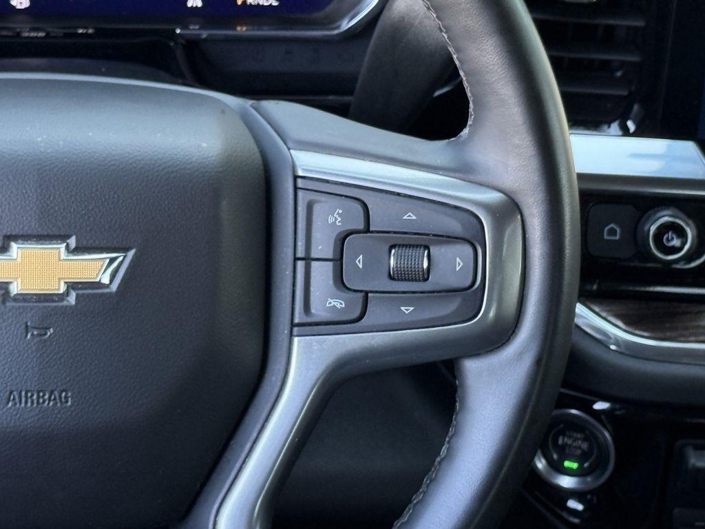 Chevrolet Silverado 1500 LT Crew Cab 2WD 2025