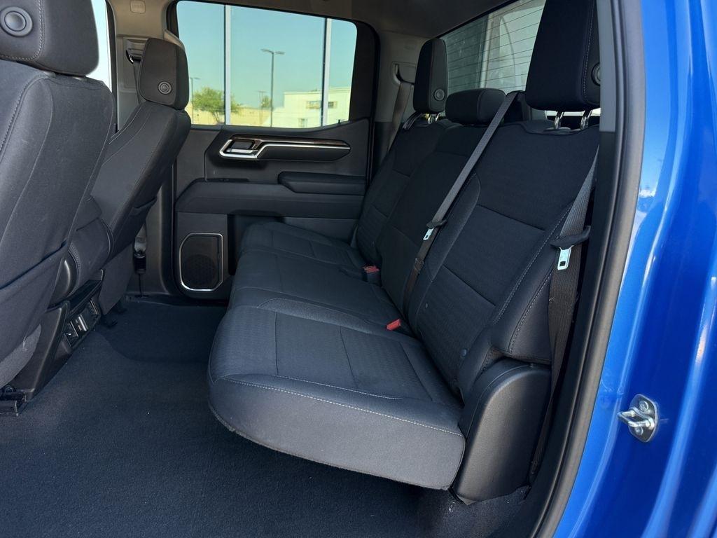 Chevrolet Silverado 1500 LT Crew Cab 2WD 2025