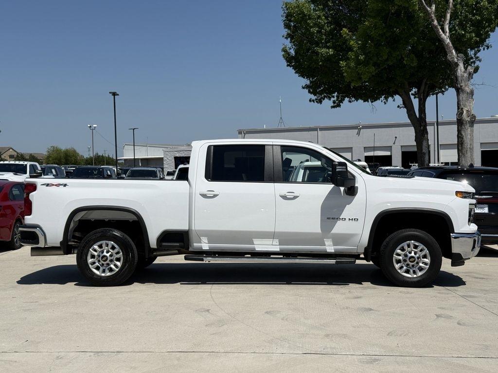 Chevrolet Silverado 2500HD LT Crew Cab Long Box 4WD 2025