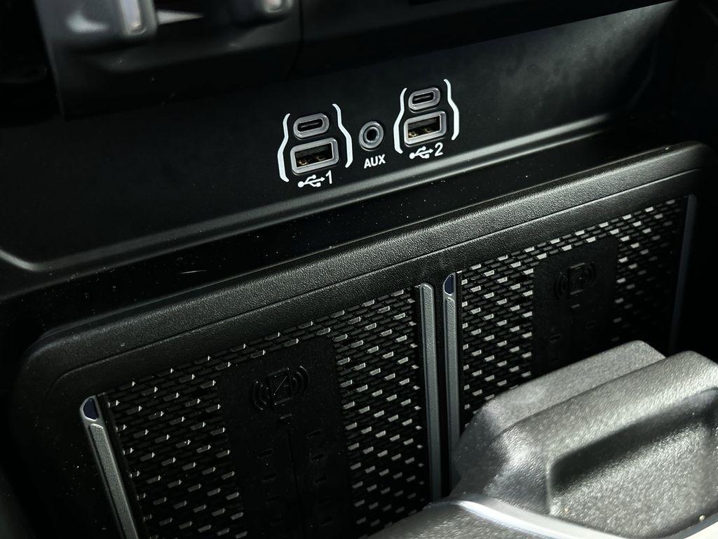 RAM 3500 Laramie Mega Cab 4WD DRW 2025