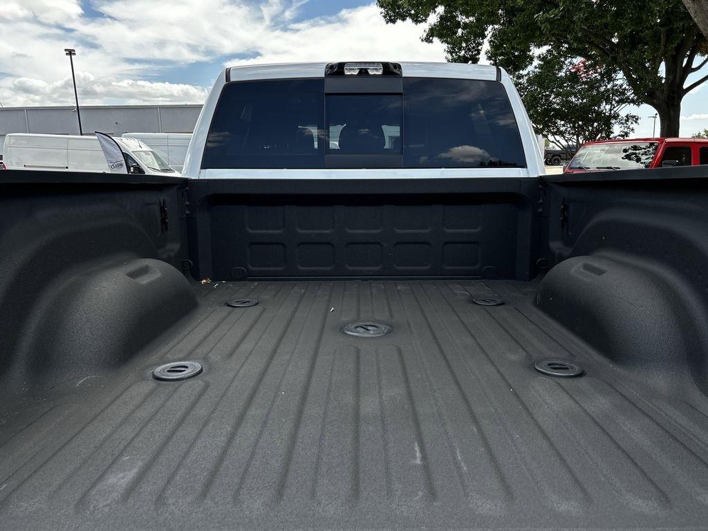 RAM 3500 Laramie Mega Cab 4WD DRW 2025