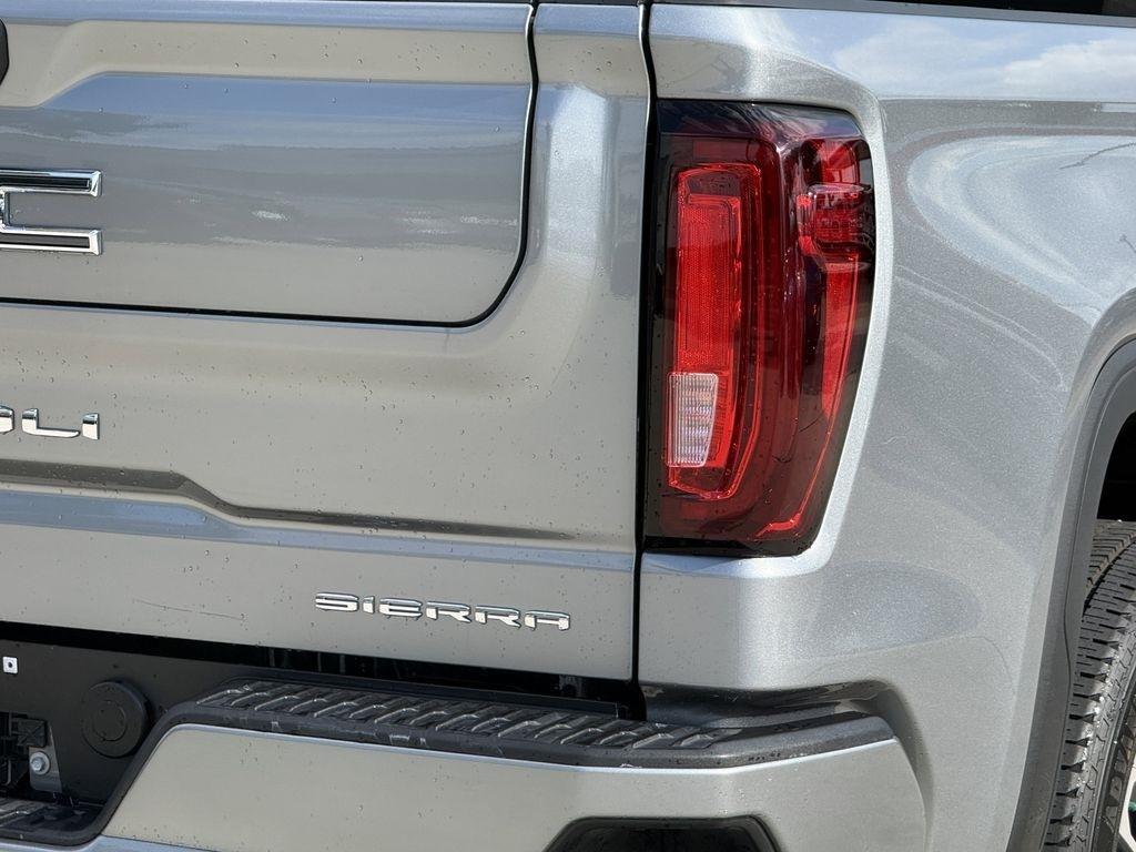 GMC Sierra 1500 Denali Ultimate Crew Cab 4WD 2025