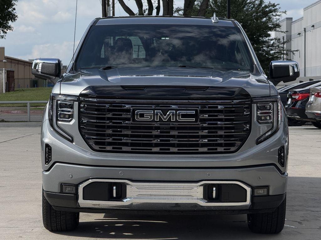 GMC Sierra 1500 Denali Ultimate Crew Cab 4WD 2025
