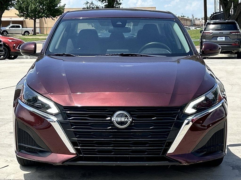 Nissan Altima 2.5 SV 2023