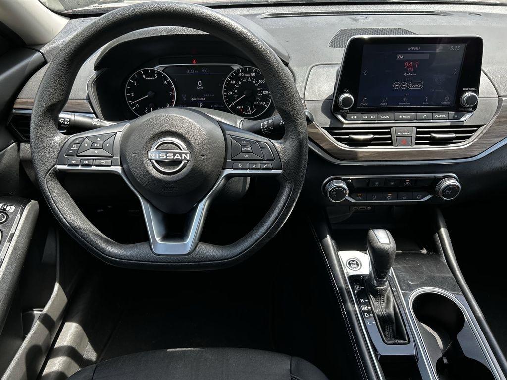 Nissan Altima 2.5 SV 2023