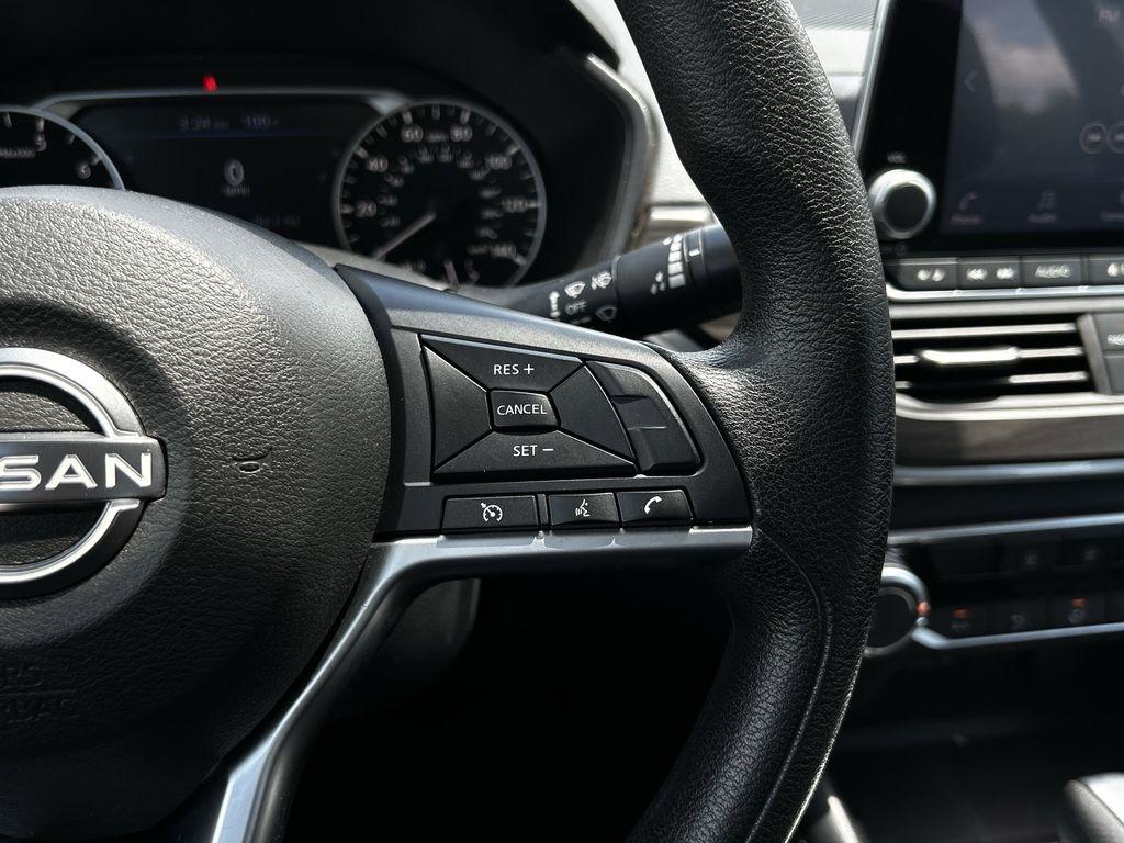 Nissan Altima 2.5 SV 2023
