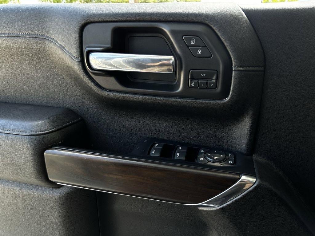 GMC Sierra 1500 SLT Crew Cab Long Box 4WD 2020