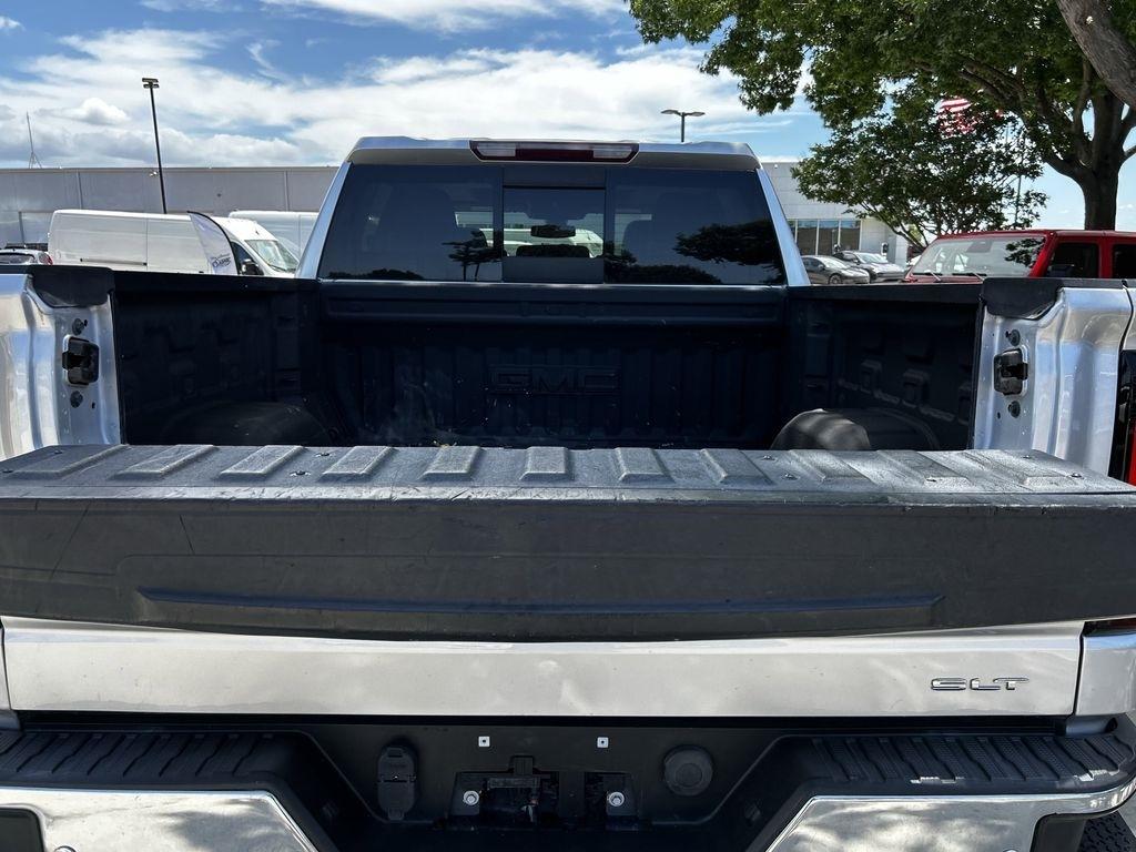 GMC Sierra 1500 SLT Crew Cab Long Box 4WD 2020