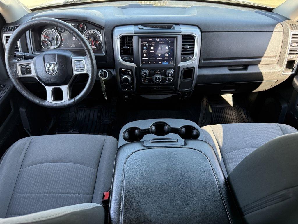 RAM 1500 SLT Crew Cab SWB 4WD 2023