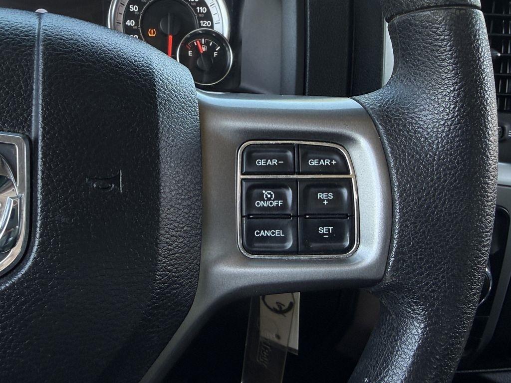 RAM 1500 SLT Crew Cab SWB 4WD 2023