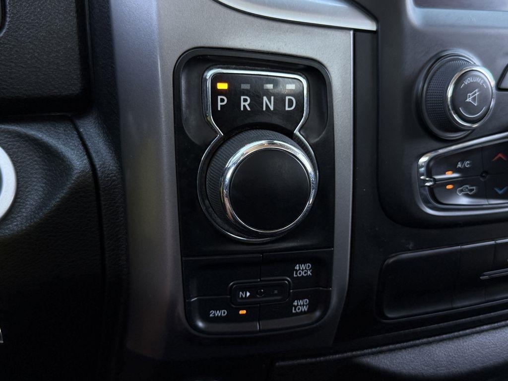 RAM 1500 SLT Crew Cab SWB 4WD 2023