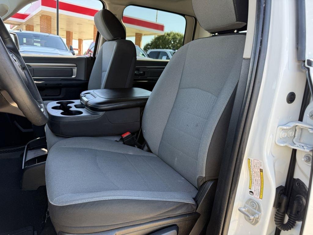 RAM 1500 SLT Crew Cab SWB 4WD 2023
