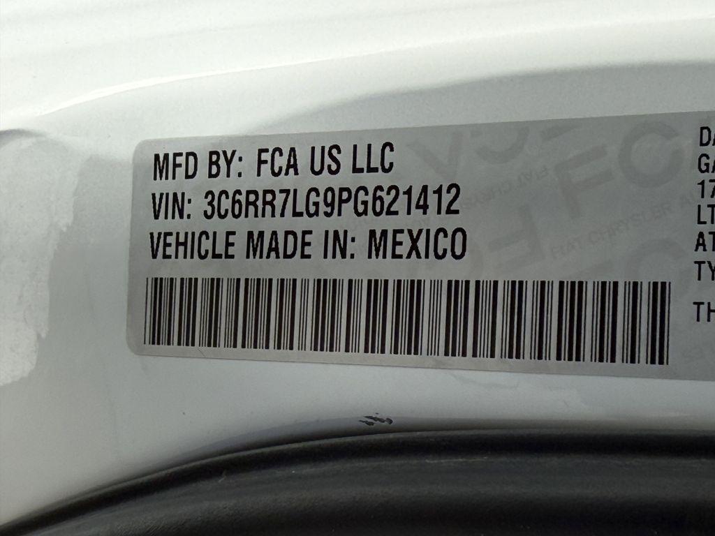 RAM 1500 SLT Crew Cab SWB 4WD 2023