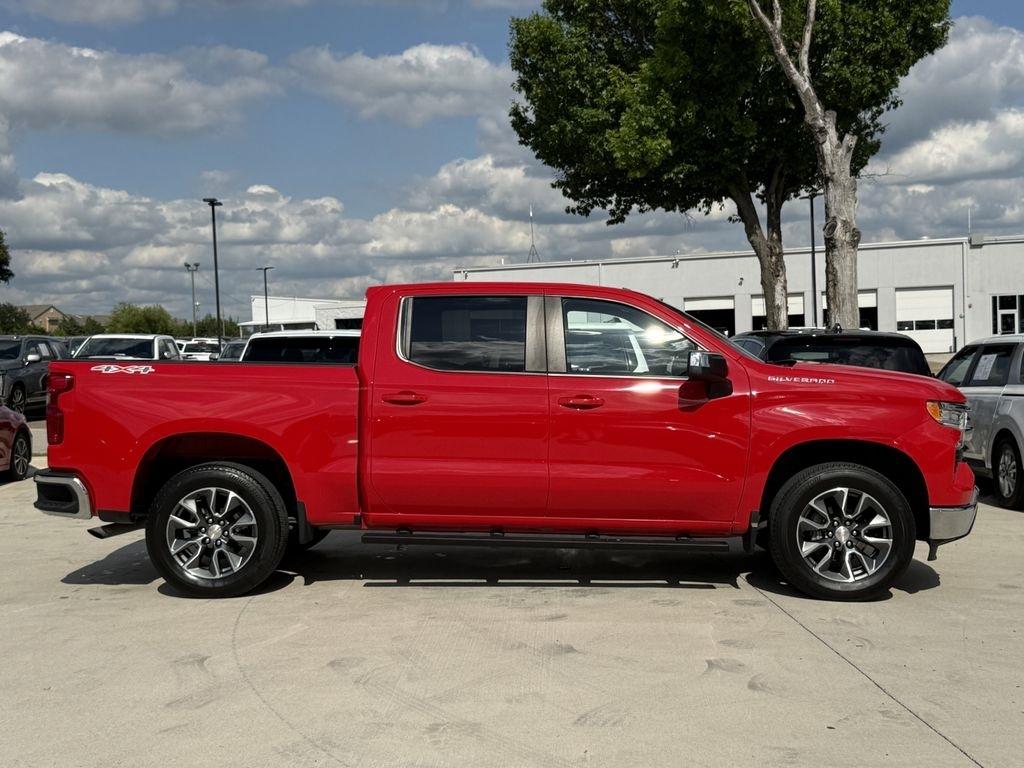 Chevrolet Silverado 1500 LT-L Crew Cab 4WD 2023
