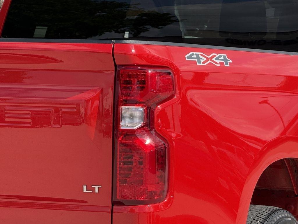 Chevrolet Silverado 1500 LT-L Crew Cab 4WD 2023