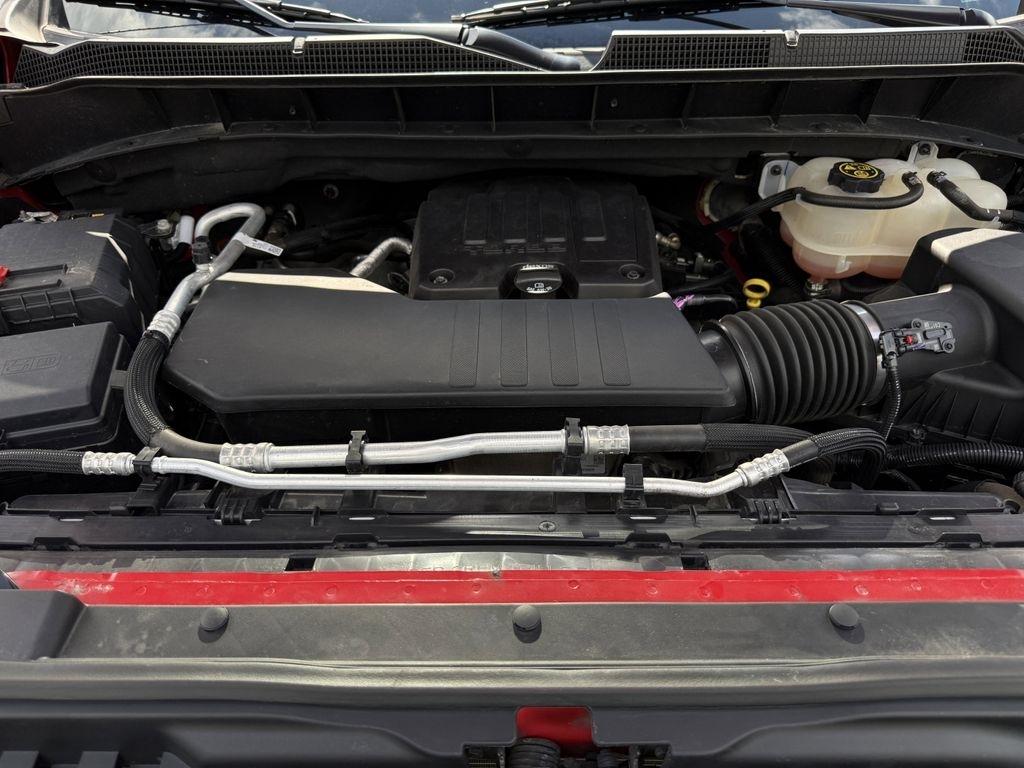 Chevrolet Silverado 1500 LT-L Crew Cab 4WD 2023