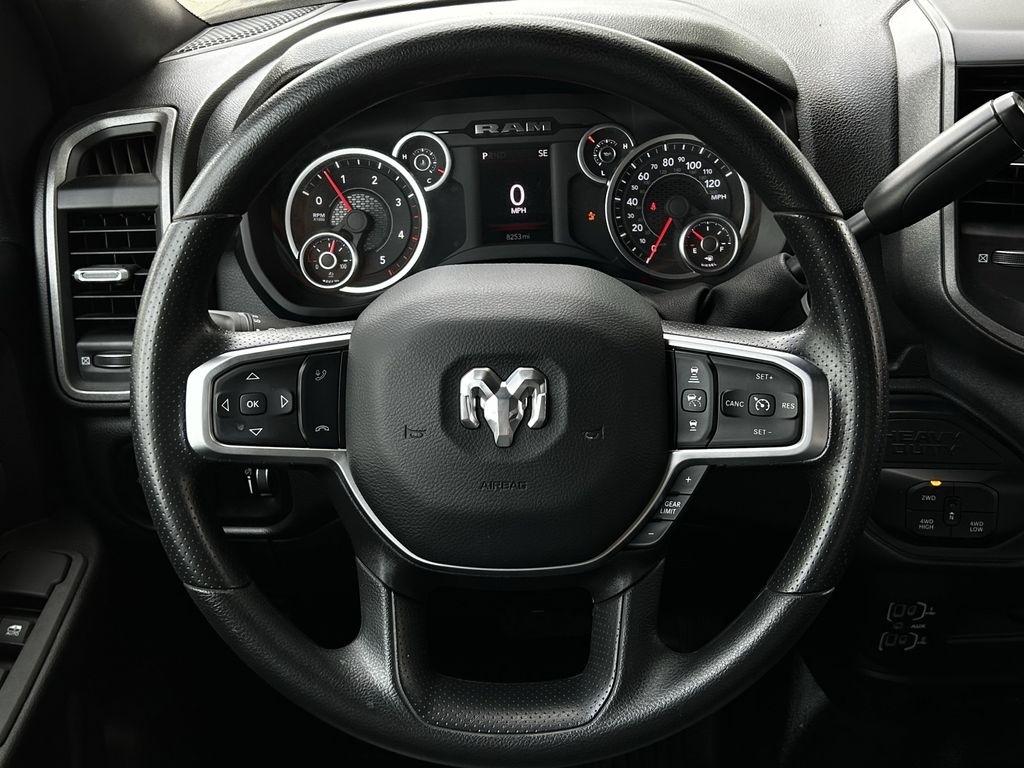 RAM 2500 Tradesman Crew Cab 4WD 2025