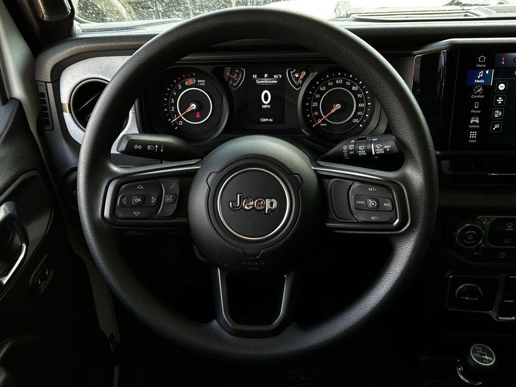 Jeep Wrangler Sport 2026