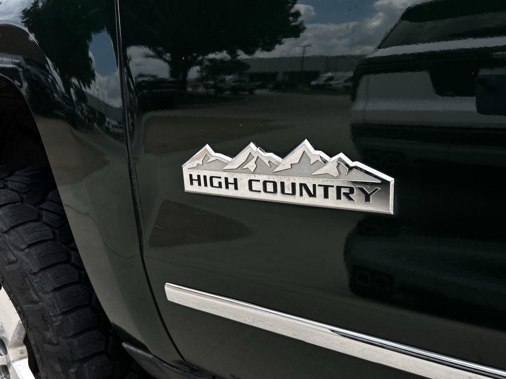 Chevrolet Silverado 2500HD LT Crew Cab 4WD 2015