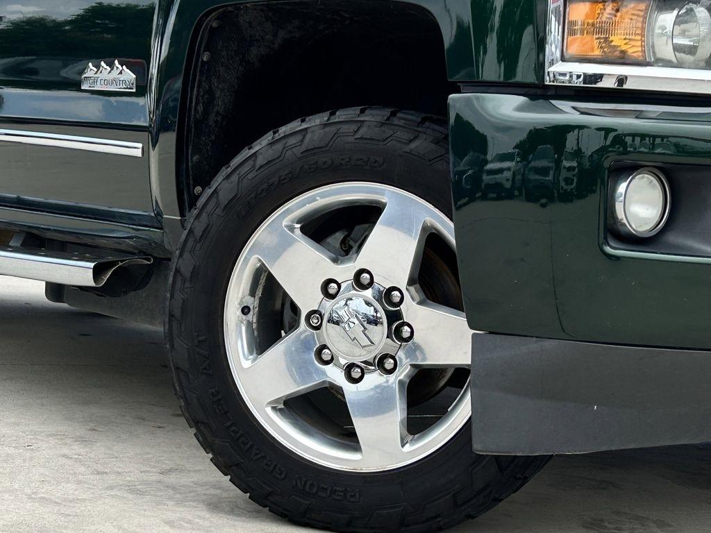 Chevrolet Silverado 2500HD LT Crew Cab 4WD 2015