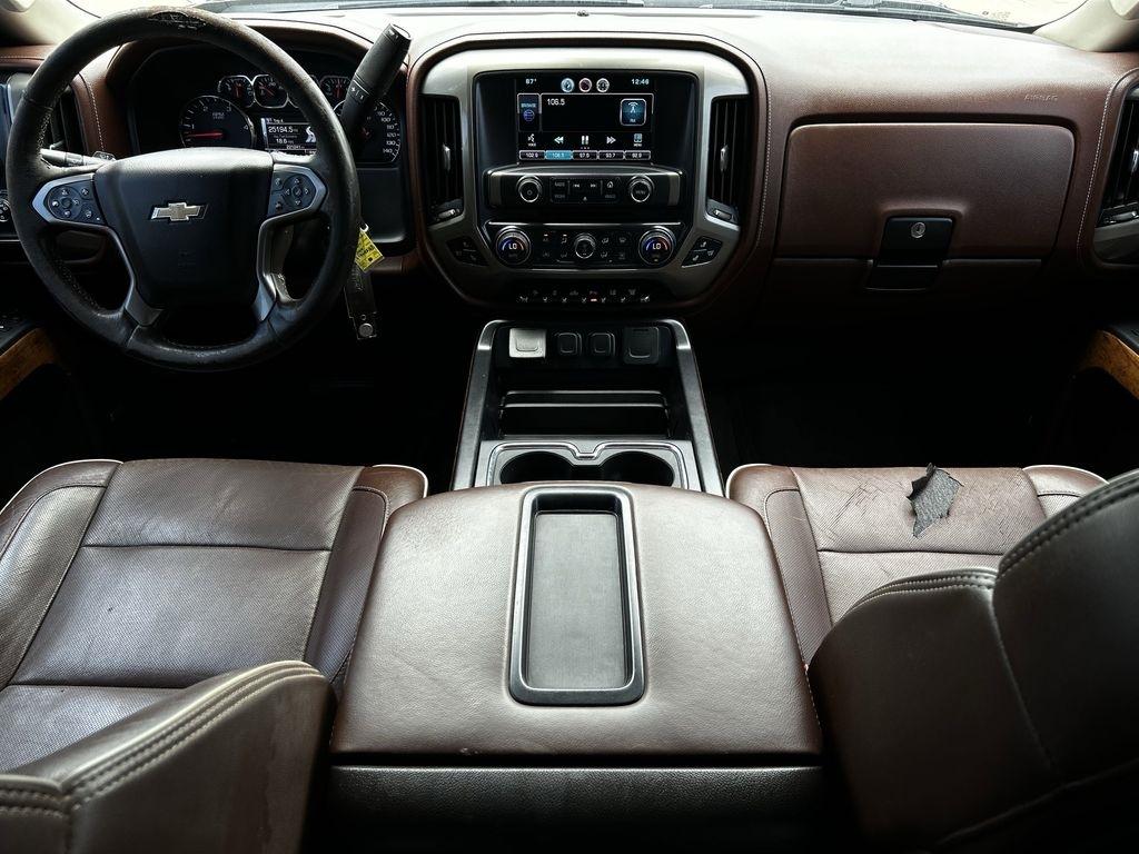 Chevrolet Silverado 2500HD LT Crew Cab 4WD 2015