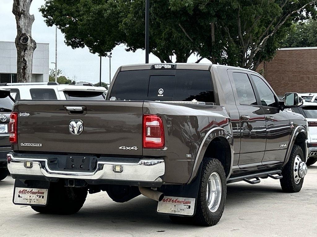 RAM 3500 Laramie Mega Cab 4WD DRW 2019