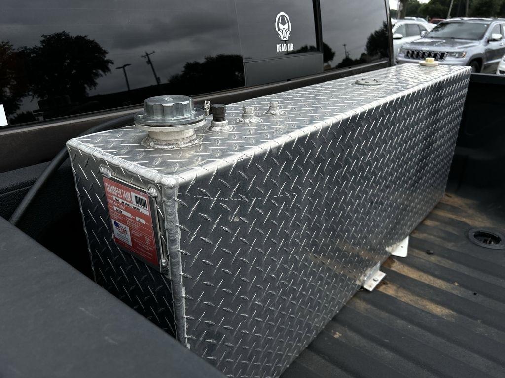 RAM 3500 Laramie Mega Cab 4WD DRW 2019