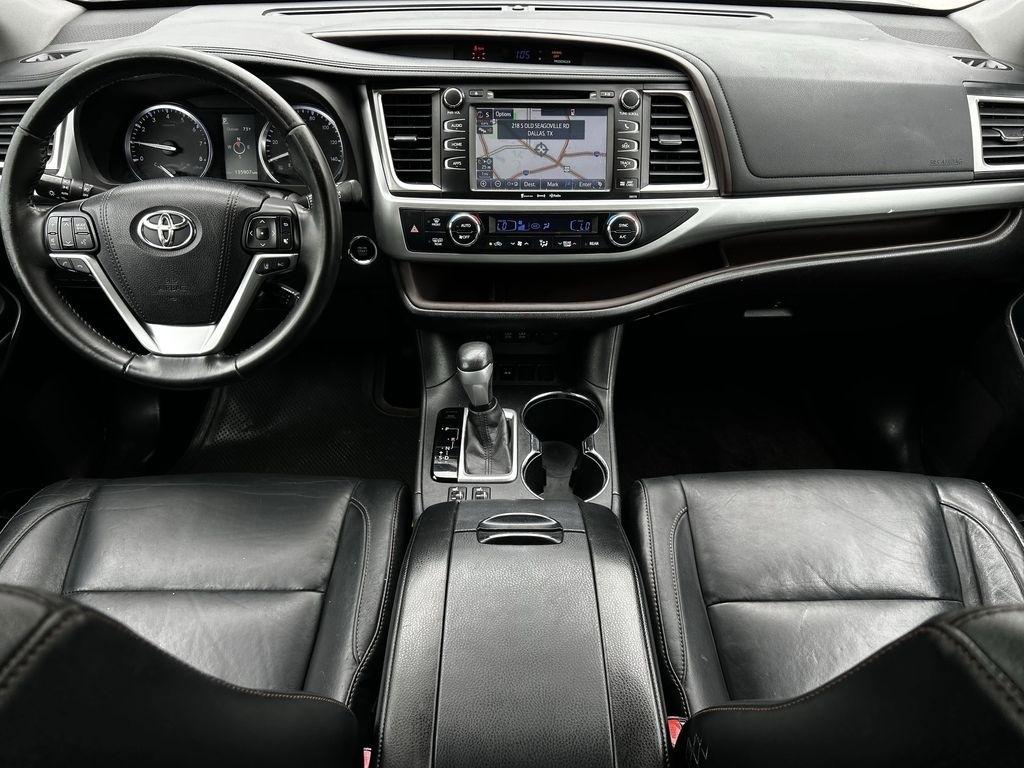Toyota Highlander XLE FWD V6 2017