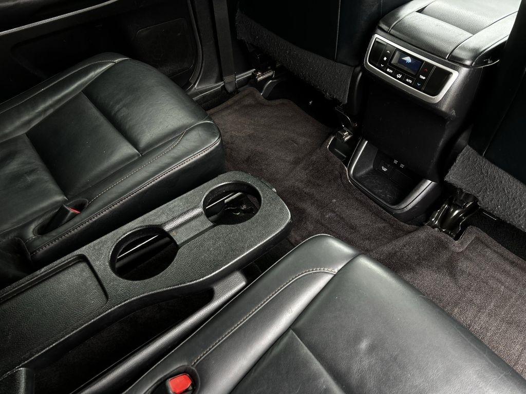 Toyota Highlander XLE FWD V6 2017