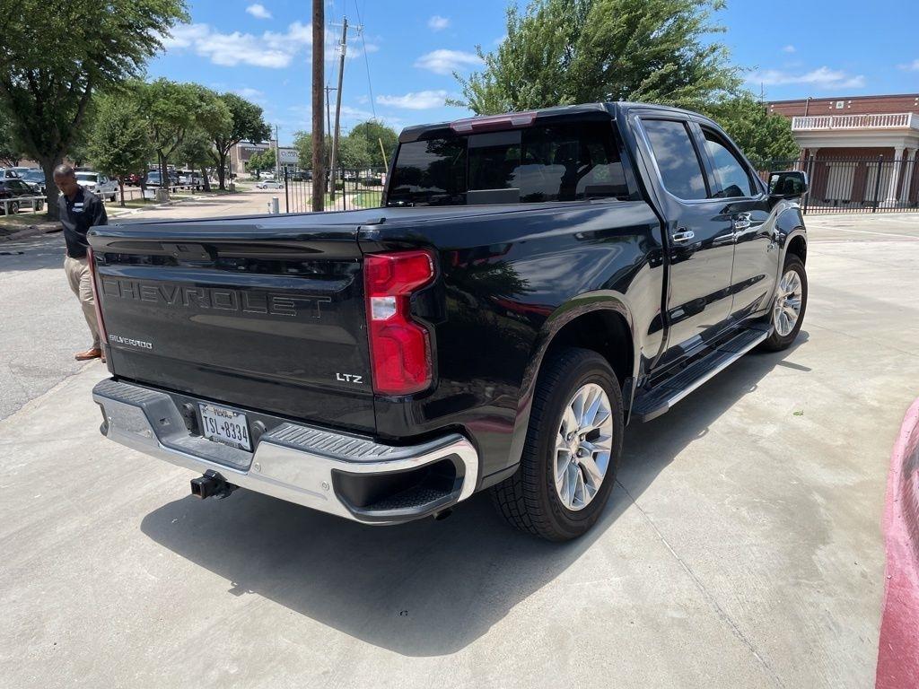Chevrolet Silverado 1500 LTZ Crew Cab 2WD 2021