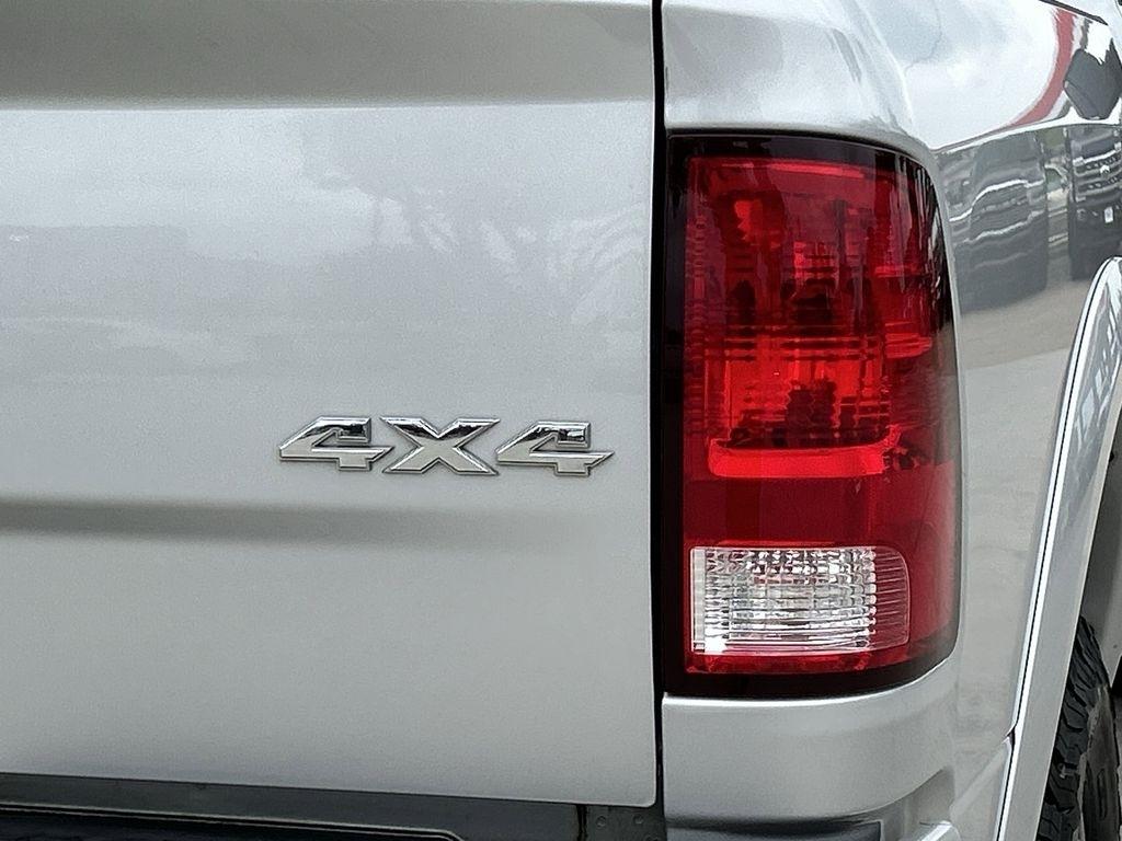 RAM 2500 SLT Crew Cab SWB 4WD 2018