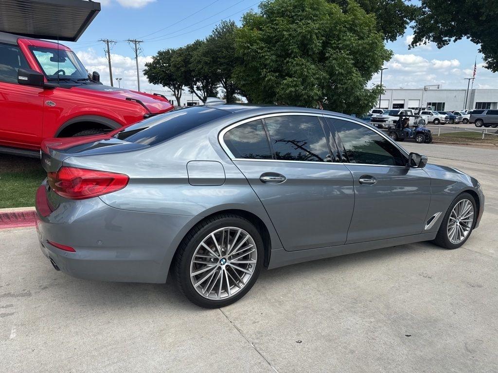 BMW 5-Series 530i 2018