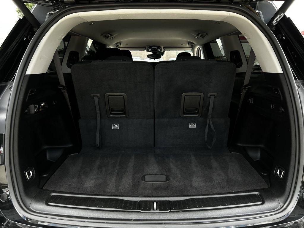 Jeep Grand Cherokee L Laredo 2023