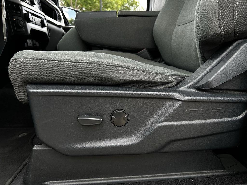 Ford F-150 XL SuperCrew 6.5-ft. Bed 4WD 2023