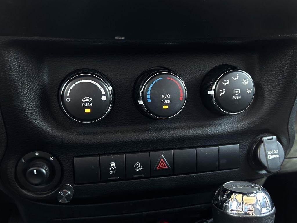 Jeep Wrangler Unlimited Sport 4WD 2017