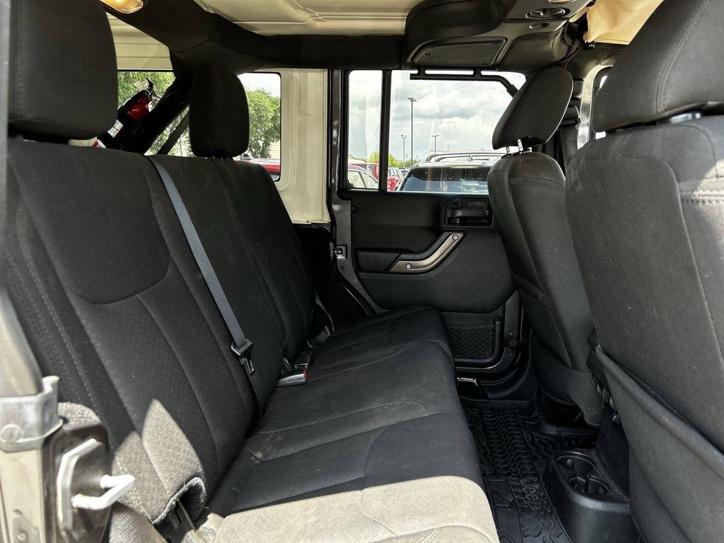 Jeep Wrangler Unlimited Sport 4WD 2017