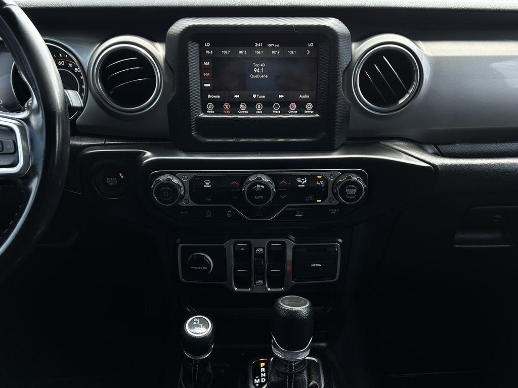 Jeep Wrangler Unlimited Sahara 2021