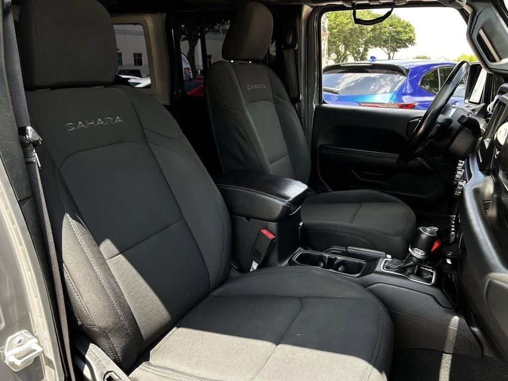 Jeep Wrangler Unlimited Sahara 2021