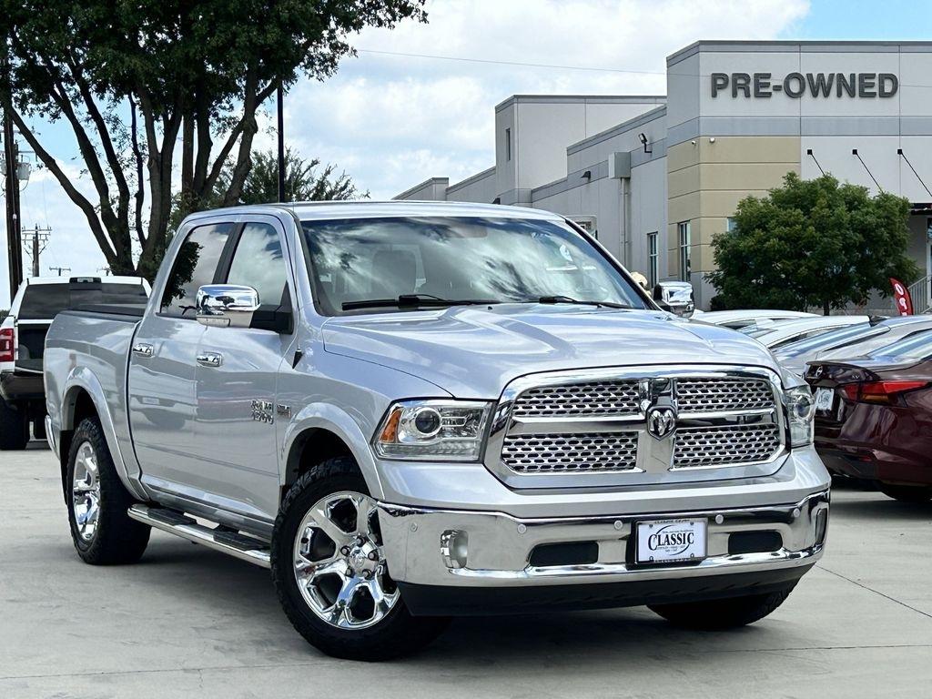 RAM 1500 Laramie Crew Cab SWB 4WD 2018