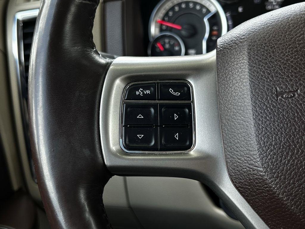 RAM 1500 Laramie Crew Cab SWB 4WD 2018