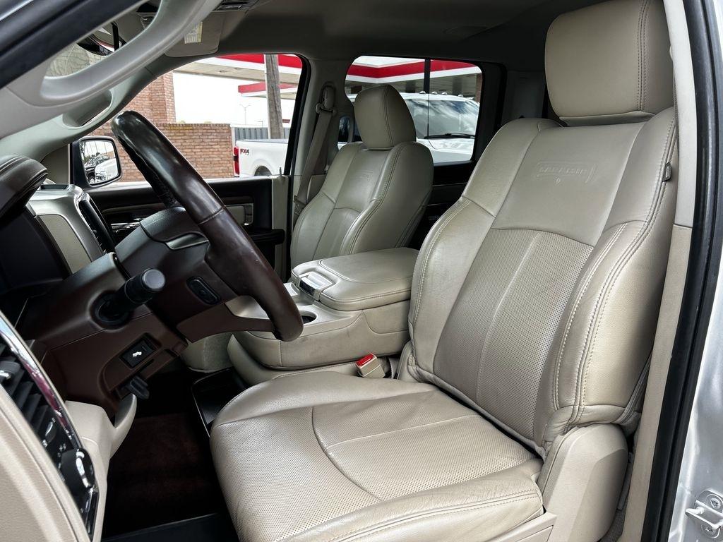 RAM 1500 Laramie Crew Cab SWB 4WD 2018