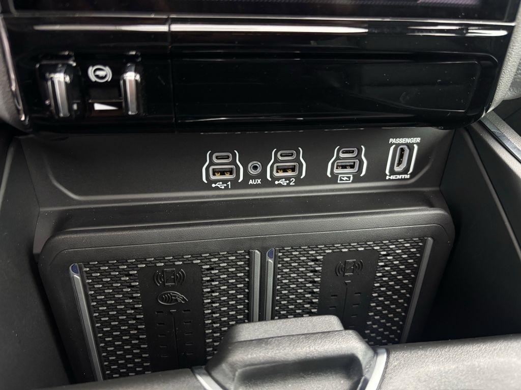 RAM 1500 Laramie Crew Cab SWB 4WD 2026
