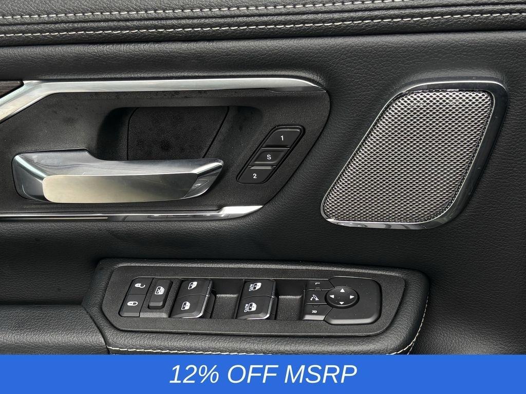 RAM 1500 Laramie Crew Cab SWB 4WD 2026