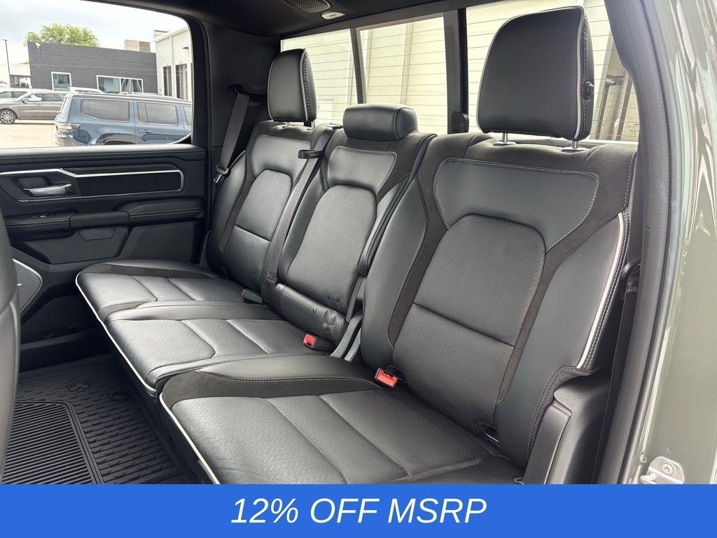 RAM 1500 Laramie Crew Cab SWB 4WD 2026