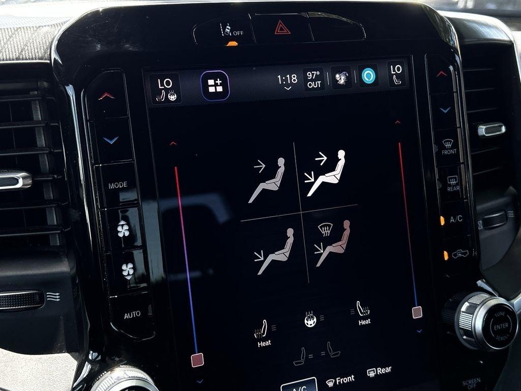 RAM 1500 Big Horn Crew Cab SWB 4WD 2025