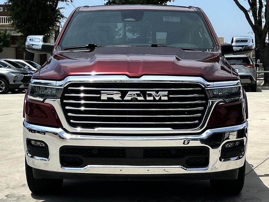 RAM 1500 Laramie Crew Cab SWB 4WD 2025