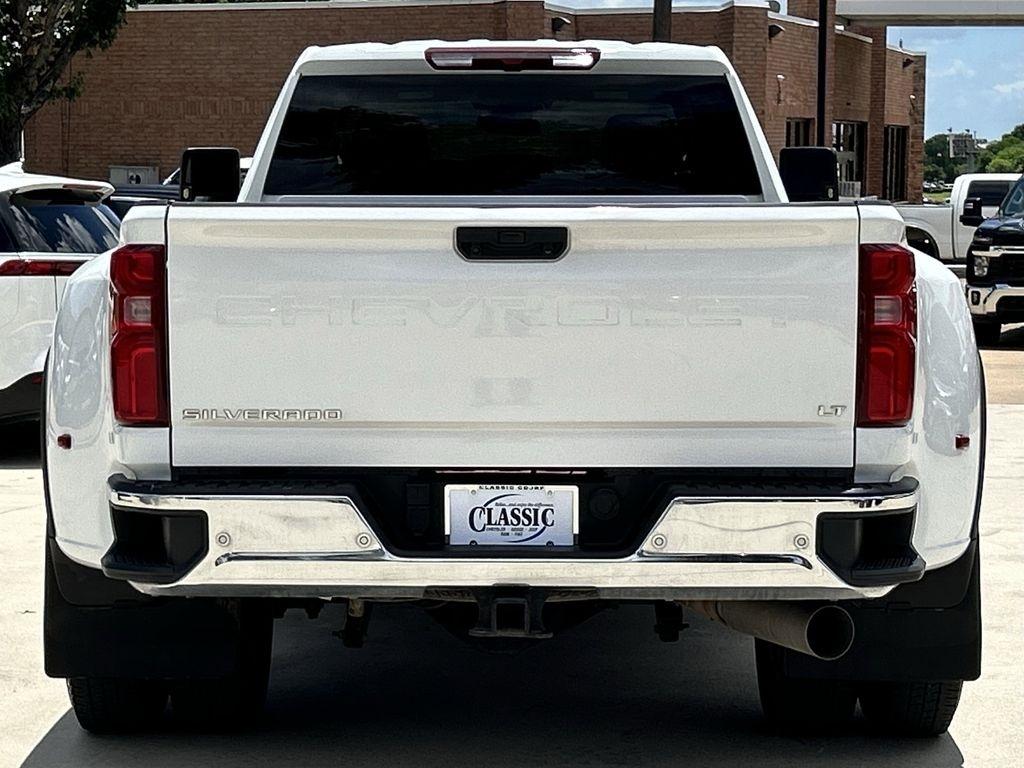 Chevrolet Silverado 3500HD LT Crew Cab 4WD 2025